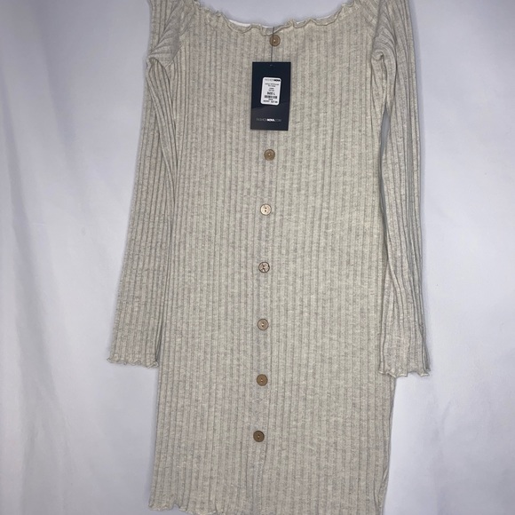 Fashion Nova:Jacklyn Off Shoulder Dress in Oatmeal - Picture 4 of 7